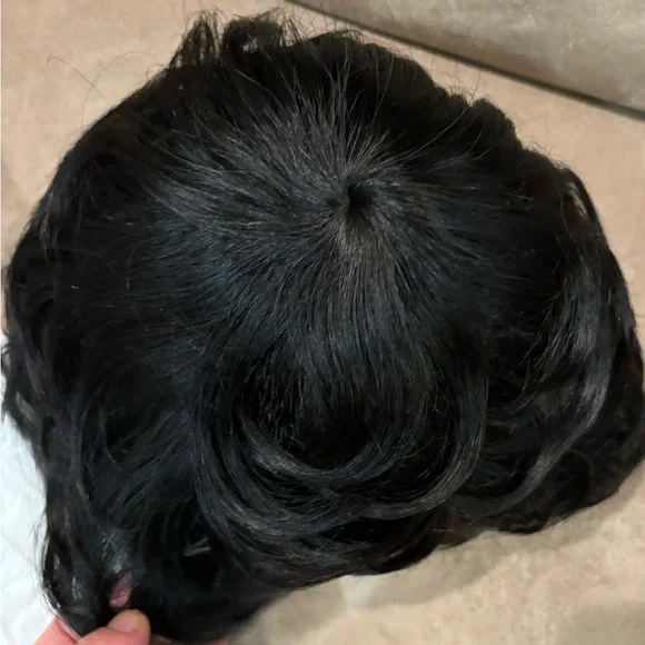 Human hair layered pixie wig NWT - Picture 3 of 7